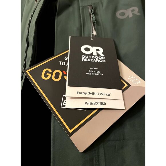 Outdoor Research Men's Foray GORE-TEX® 3-in-1 Parka in Grove (Size S) - Picture 4 of 4